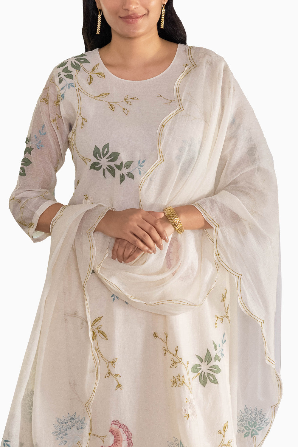 Pearl Embroidered Floral Kurta Set