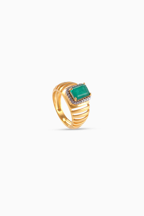 Verelle Emerald Ridge Ring