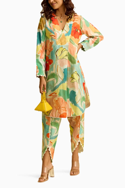 Floral Printed Chanderi Kurta With Tulip Pant
