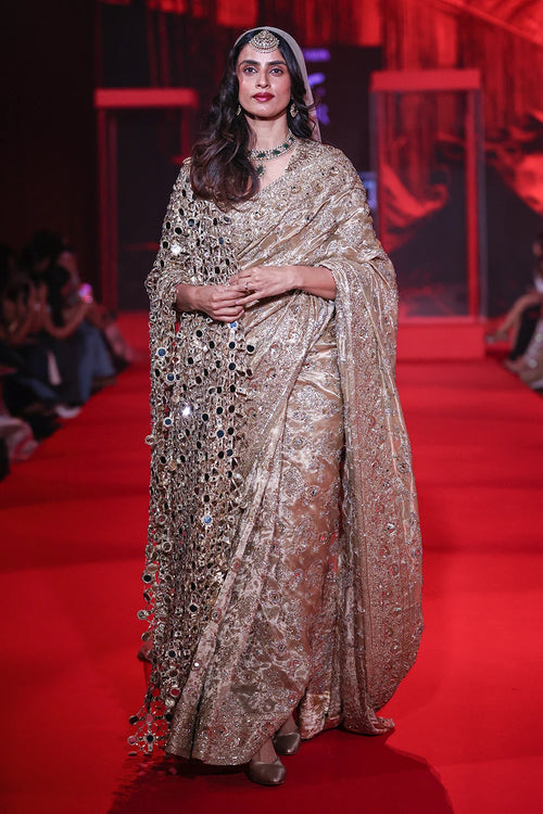 Kanakprabha Saree Set