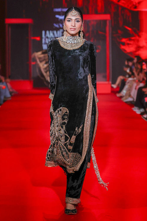 Maharani Suit