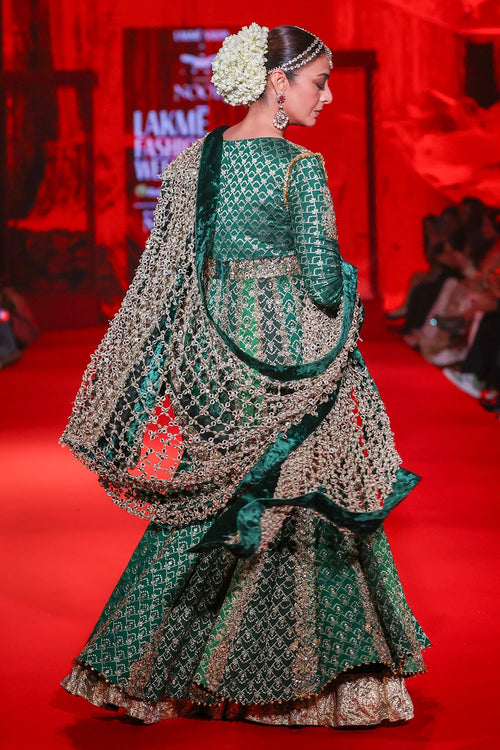 Vaidurya Anarkali Set With Jaal