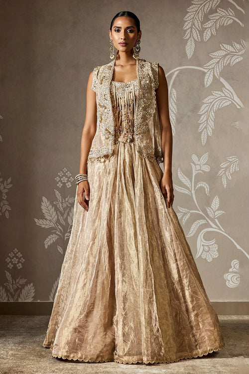 Ruhani Lehenga Set