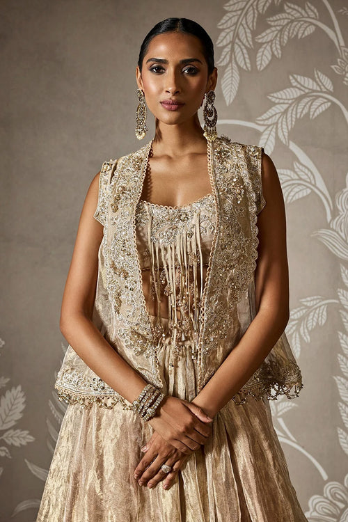 Ruhani Lehenga Set