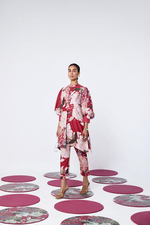 Lita Red Multicolored Kurta Set