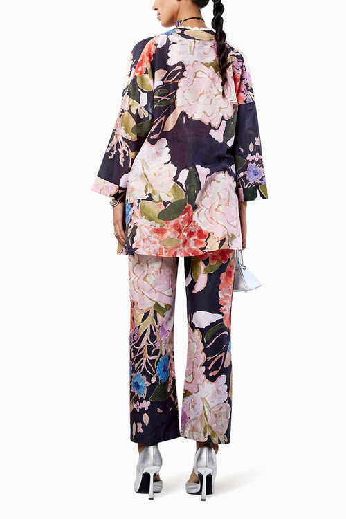 Grance Black Multicolored Cape Pants Set