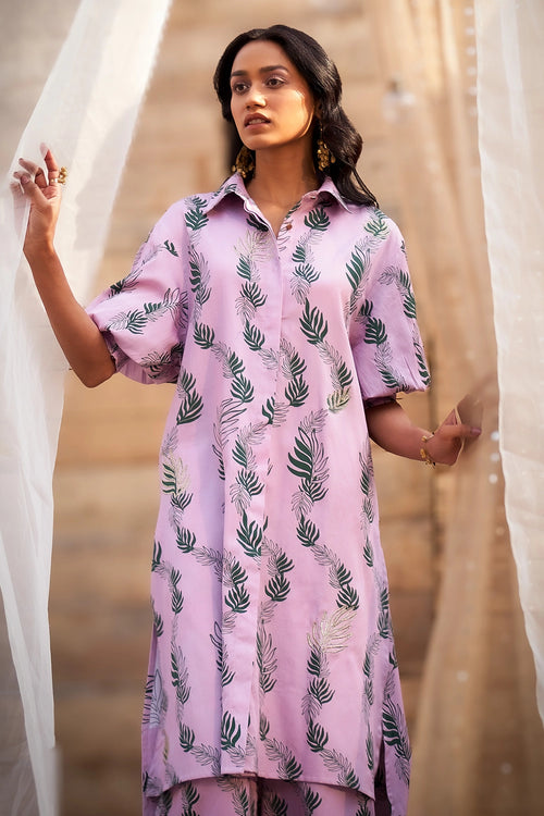 Pink Charming Leaf-Print Kurta with Flared Pants