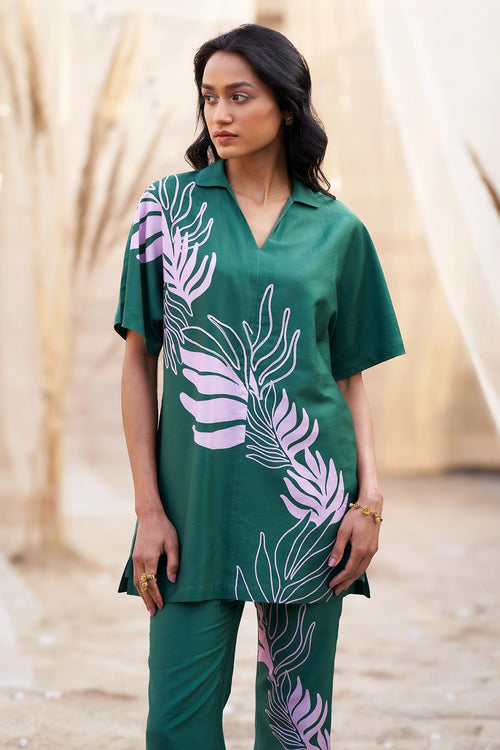 Stylish Green Big Leaf-Print Co-ord with Boot-Cut Pants