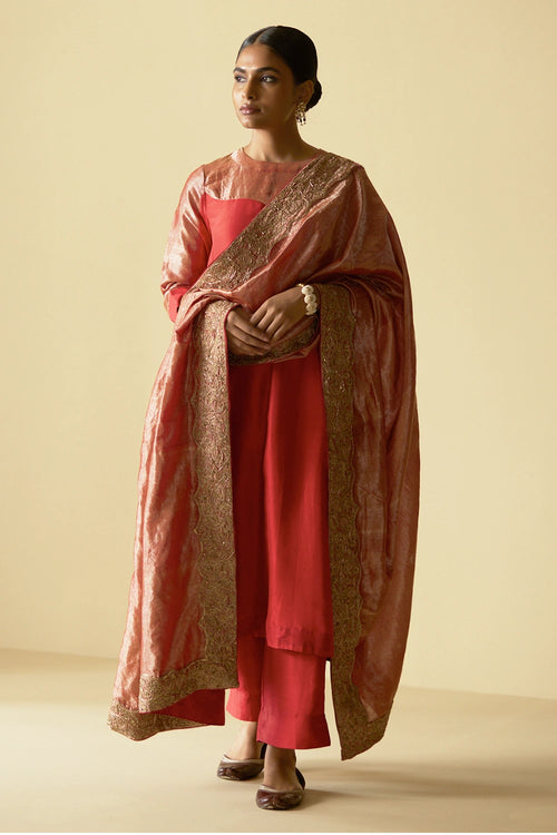 Sindoori Chiran Kurta Set With Dupatta
