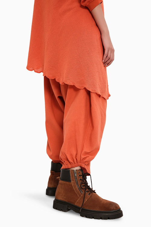 Rust Ribbed Scallop Tunic