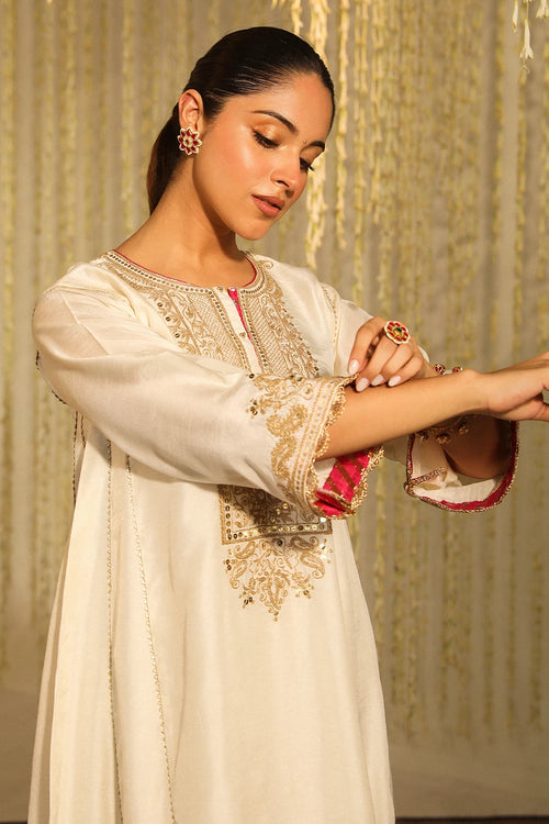 Meher Daisy Ivory Kurta Set