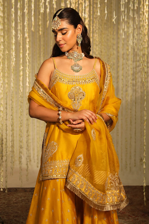 Aabroo Glaze Mustard Kurta Set
