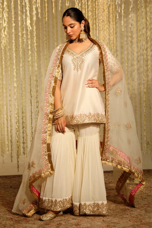 Aaira Daisy Ivory Kurta Set