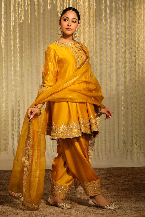 Warizah Glaze Mustard Kurta Set