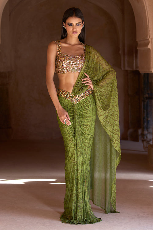 Tiaa Saree Set