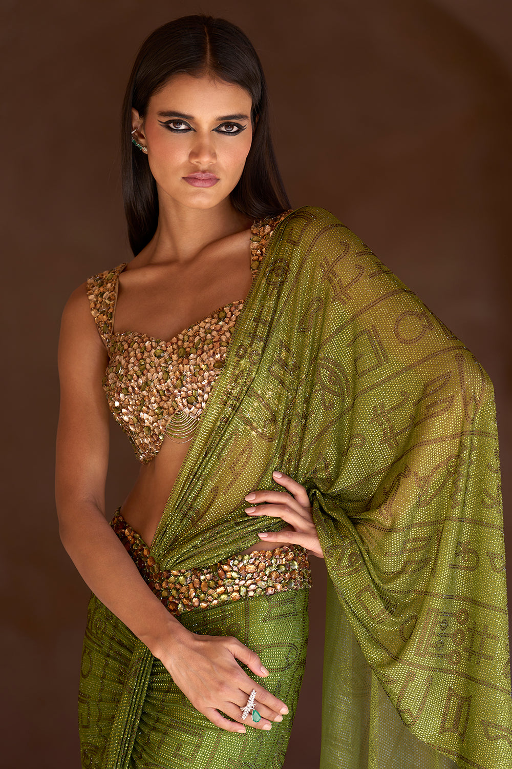 Tiaa Saree Set