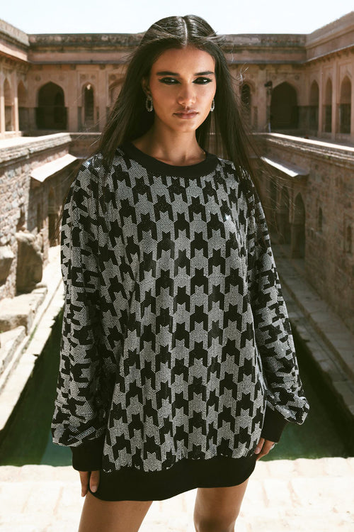 Neith Sweatshirt Dress