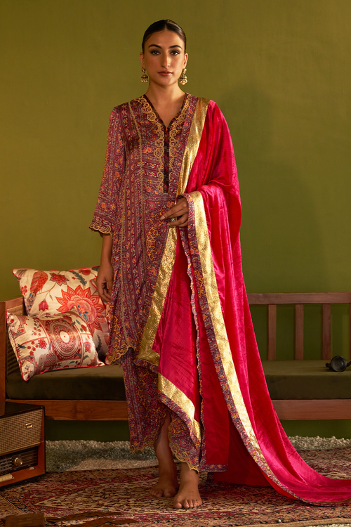Keerat Gulaab Velvet Tunic Set