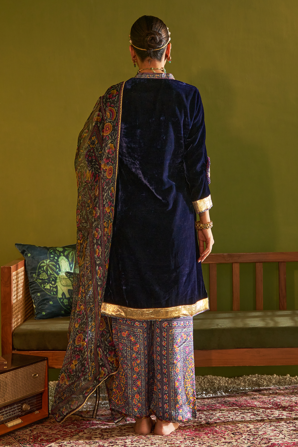 Saru Neel Velvet Kurta Set