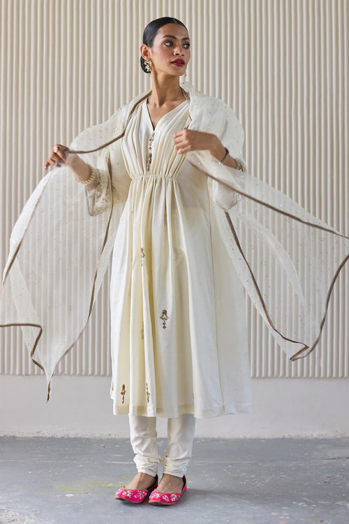 White Mani Hand Embroidered Kaftan Suit