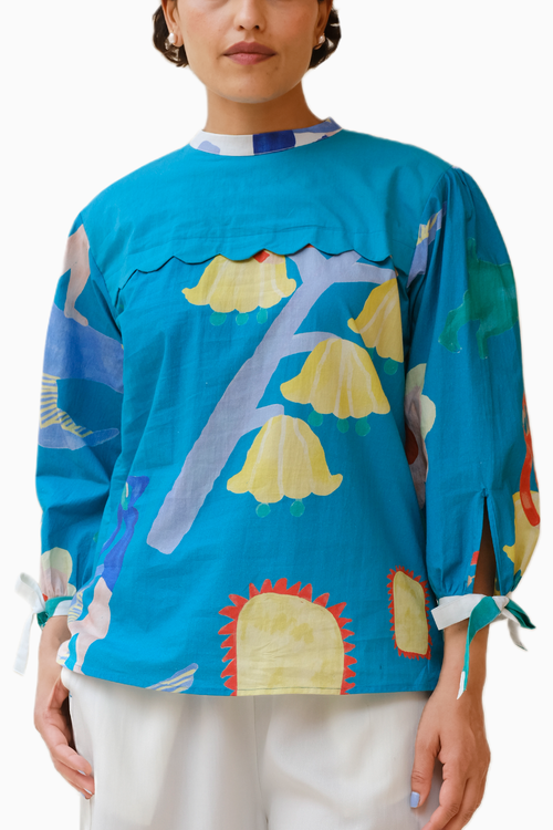 Two-way Scalloped Lounge Top