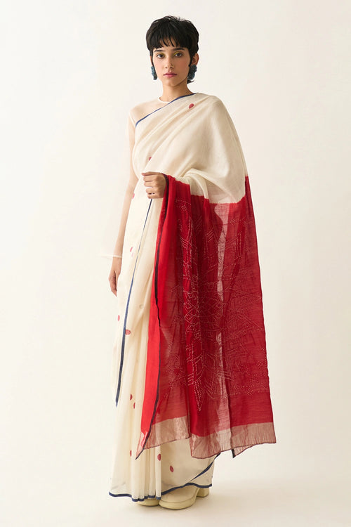 Ivory Red Photographer's Saree