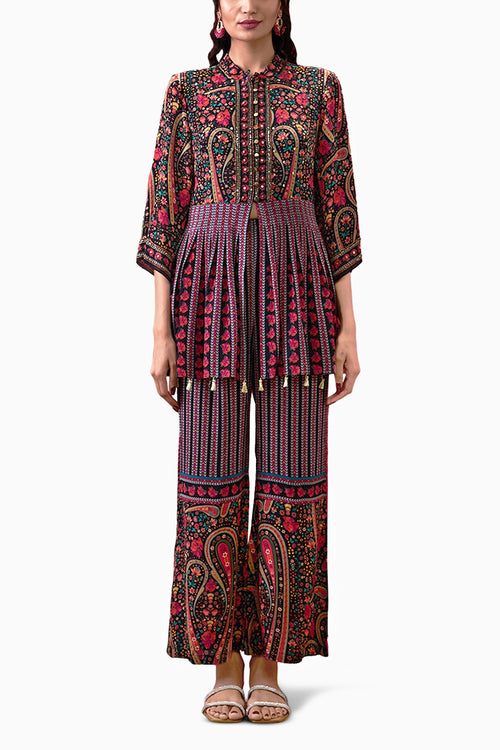 Qala Embroidered Black Kurta Set