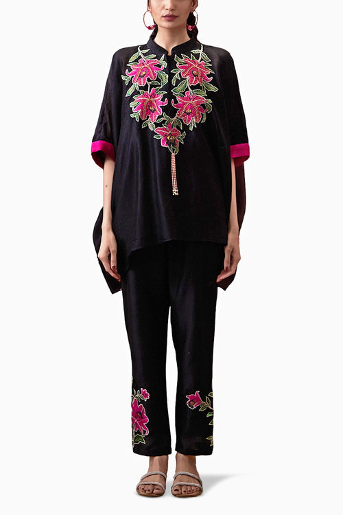 Mehr Applique Kimono Top With Pants