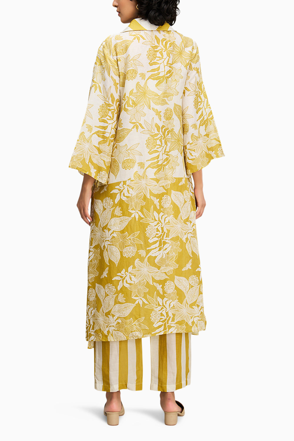 Yellow Ahyana Printed Co Ord Set With Jacket