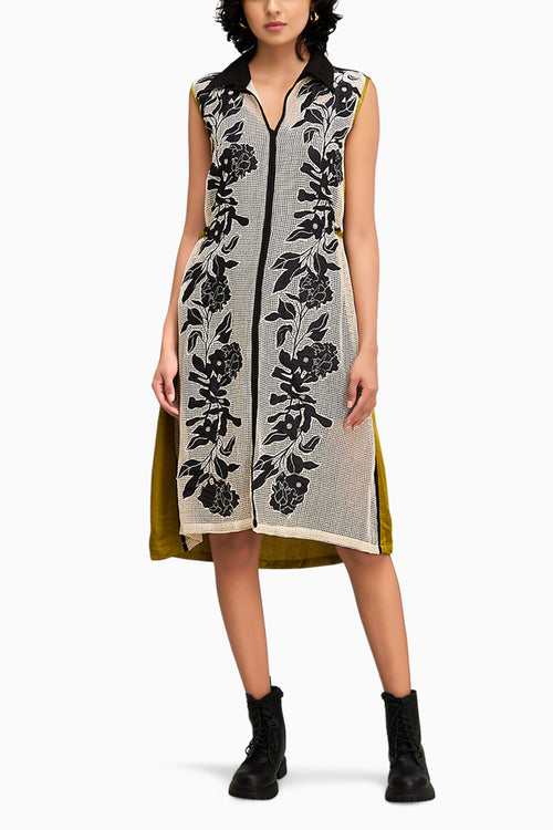 Zinnia Applique Dress With Waist Tie-Up