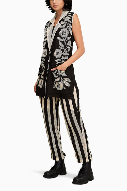 Off White and Black Zinnia Applique Blazer Set