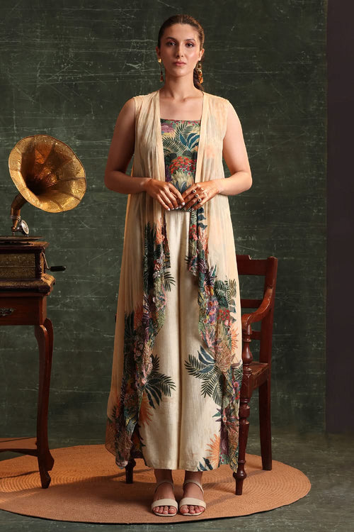 Kaira Embellished Co-ord Set With A Cape