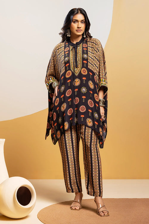 Taarani Embellished Kimono Kurta Set