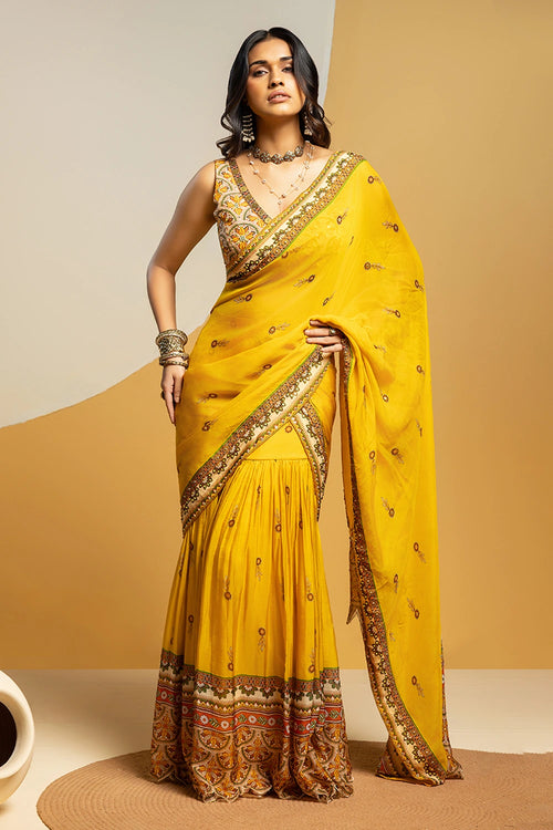 Taarani Embellished Pre-Stitched Saree Set
