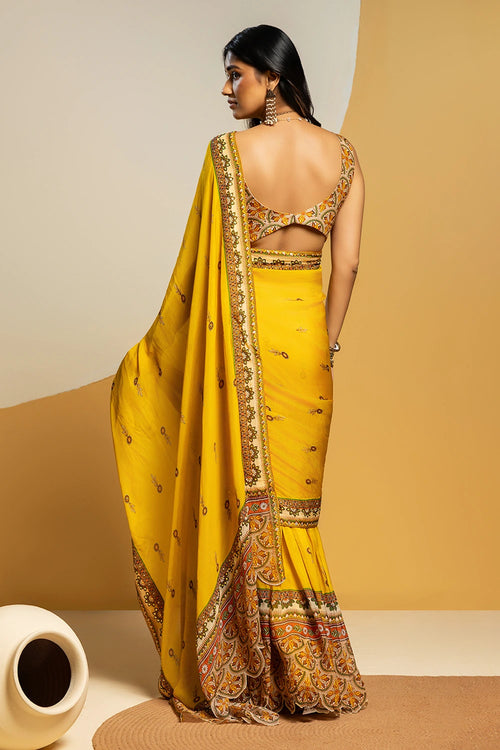 Taarani Embellished Pre-Stitched Saree Set