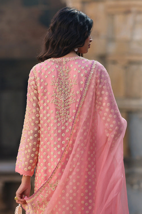 Vaayu Pink Buti Kurta Set