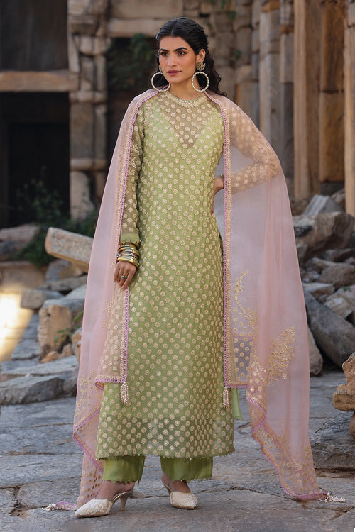 Vaayu Green Close Neck Kurta Set