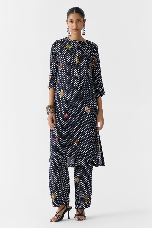Onyx Polka Dot Straight Kurta & Pants