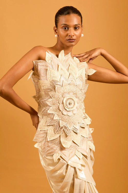 Trifecta Ivory Flower Corset