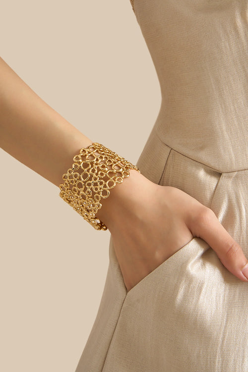 Foam Cluster Cuff
