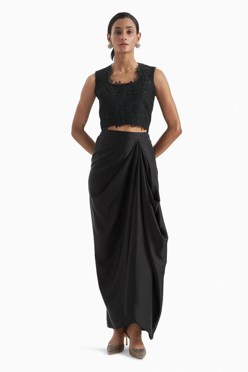 Yeoubi Black Lace Fusion Set