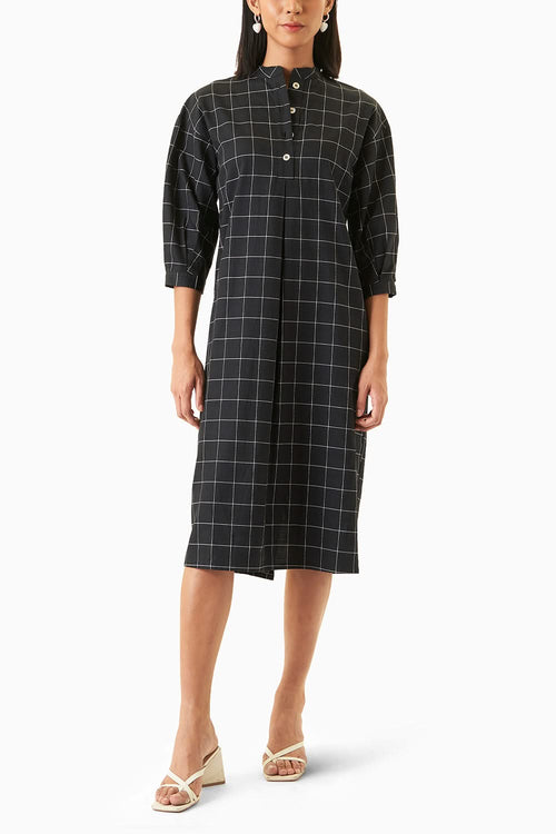 Back Twist Shirt Dress
