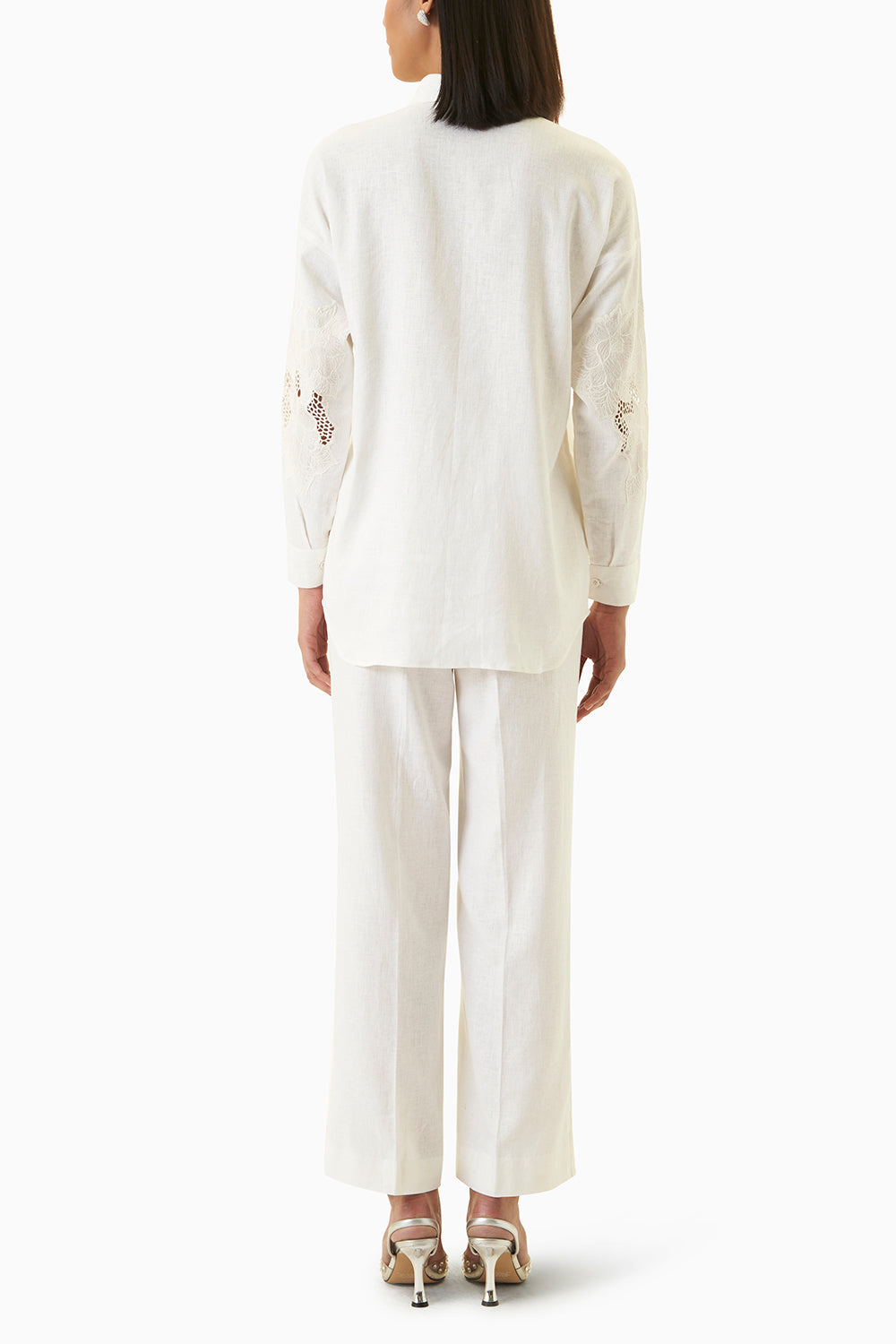 White Blossom Linen Set