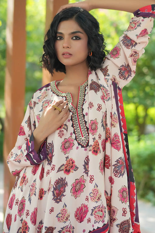 Ivory Chintz Rani Cape
