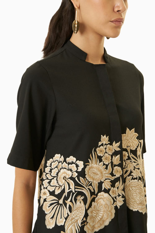 Placement Embroidered Set