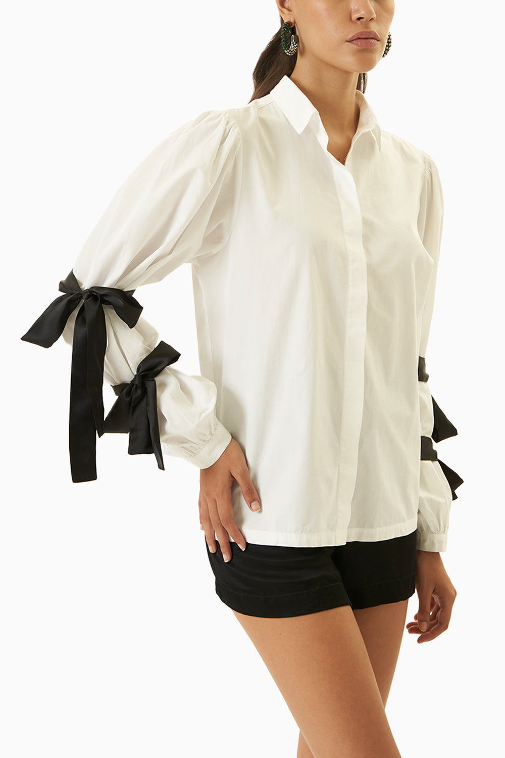 Contrast White Sleeve Tie Shirt