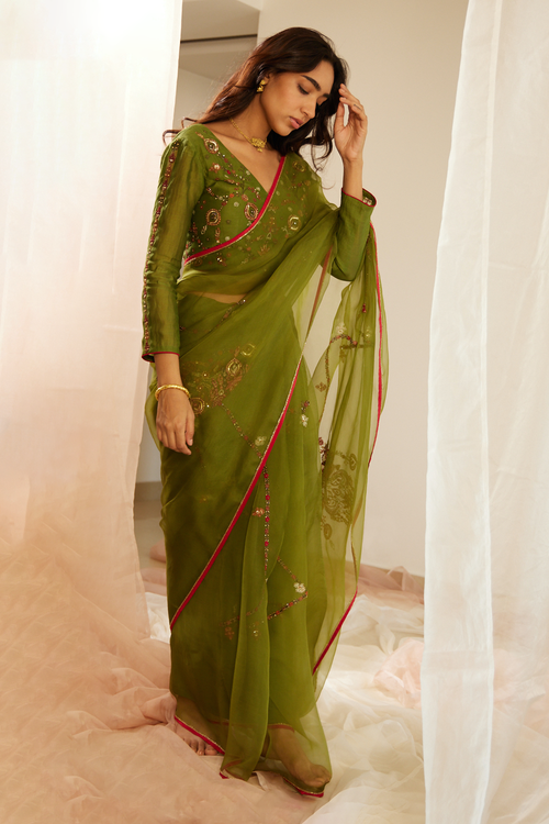 Green Dhuleti Saree With Blouse