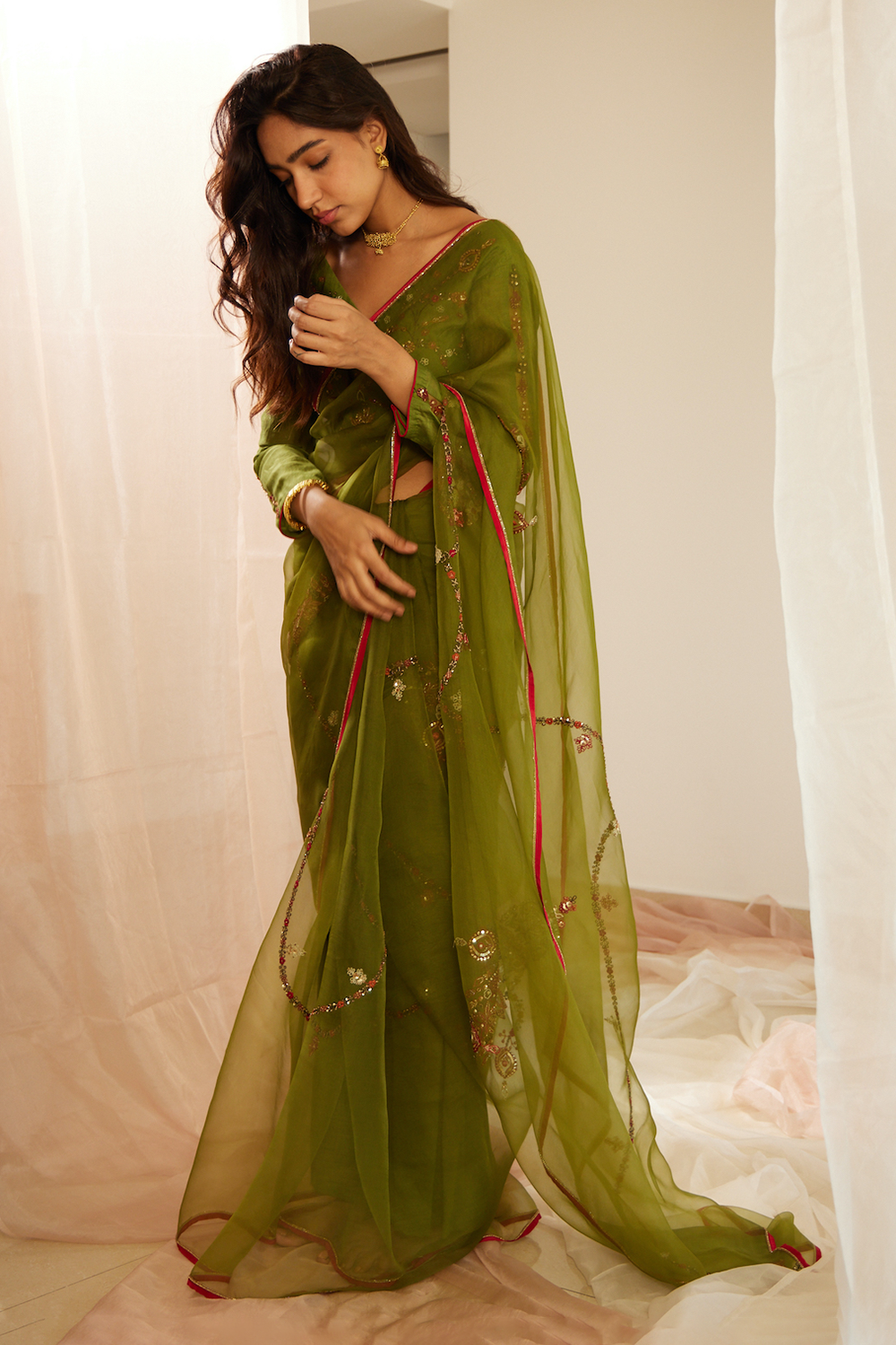 Green Dhuleti Saree With Blouse