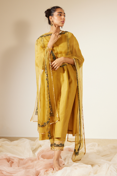 Yellow Abir Stole
