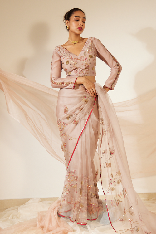 Grey Gul Saree With Blouse